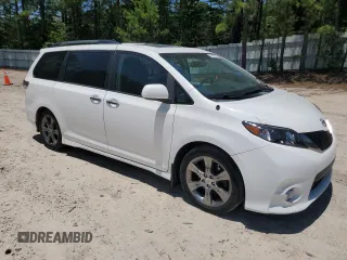 2014 Toyota Sienna SE with VIN 5TDXK3DC4ES501542, listed as a Copart auction lot 61596445 with 204,164 mi miles and Clean title. Bid and sale history available at DreamBid. Image 4.
