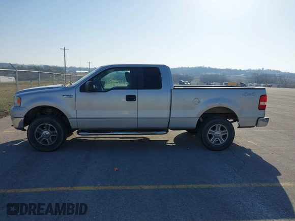 2007 Ford F-150 XLT with VIN 1FTPX14V17FB68694, listed as a IAAI auction lot 41779311 with 160,622 mi miles. Bid and sale history available at carsss.com. Image 15.