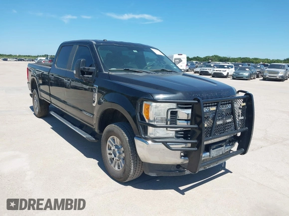 2017 Ford F-250 Lariat with VIN 1FT7W2BT9HEE70915, listed as a IAAI auction lot 42808317 with 229,023 mi miles and . Bid and sale history available at DreamBid. Image 1.