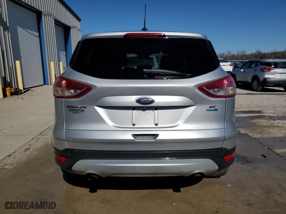 2015 Ford Escape SE with VIN 1FMCU9G94FUC75216, listed as a Copart auction lot 47737775 with 118,021 mi miles and Salvage Title. Bid and sale history available at carsss.com. Image 6.