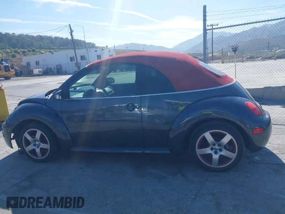 2005 Volkswagen Beetle GLS with VIN 3VWCM31Y65M356204, listed as a IAAI auction lot 42458405 with 32,914 mi miles and . Bid and sale history available at DreamBid. Image 14.