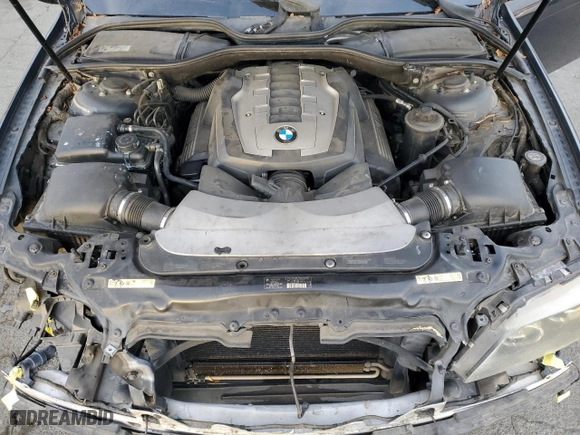 2006 BMW 7 Series 750i with VIN WBAHL83506DT05674, listed as a Copart auction lot 77176834 with 263,495 mi miles and Salvage Title. Bid and sale history available at carsss.com. Image 11.