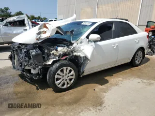 2010 Kia Forte EX with VIN KNAFU4A26A5822258, listed as a Copart auction lot 70169704 with 0 mi miles and Non Repairable. Bid and sale history available at carsss.com. Image 1.