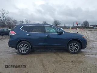 2015 Nissan Rogue SV with VIN 5N1AT2MV2FC792815, listed as a IAAI auction lot 41726739 with 206,296 mi miles. Bid and sale history available at carsss.com. Image 13.