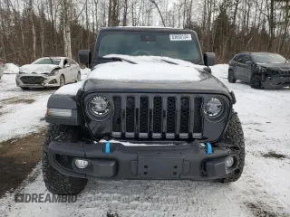 2022 Jeep Wrangler Unlimited Rubicon with VIN 1C4JJXR64NW259788, listed as a Copart auction lot 83600134 with 29,954 mi miles and Clean title. Bid and sale history available at DreamBid. Image 5.