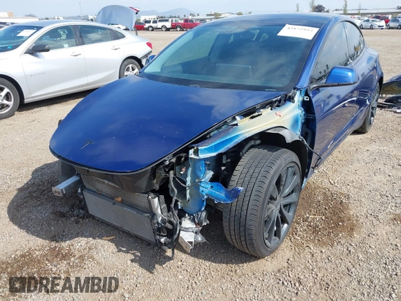 2020 Tesla Model 3 Standard Range Plus z VIN 5YJ3E1EA5LF708885, wystawiony jako IAAI lot #42172952 z przebiegiem 58 882 mil mil oraz . Historia ofert i sprzedaży dostępna na DreamBid. Obrazek 6.