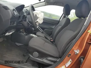 2020 Mitsubishi Mirage ES z VIN ML32A3HJ8LH010367, wystawiony jako Copart lot #58792955 z przebiegiem 20 617 mil mil oraz Szkoda całkowita • Salvage title. Historia ofert i sprzedaży dostępna na DreamBid. Obrazek 7.