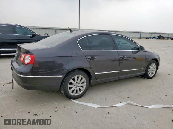 2008 Volkswagen Passat Lux with VIN WVWEK73C68E209255, listed as a Copart auction lot 57146235 with 195,166 mi miles and Clean title. Bid and sale history available at DreamBid. Image 3.