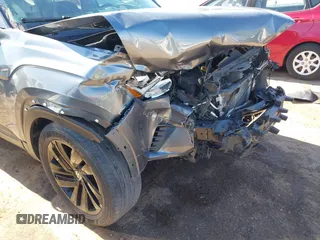 2022 Volkswagen Atlas SE с VIN 1V2KR2CA1NC536507, выставлен на аукционе IAAI как лот 42078077 с пробегом 59 539 миль миль и . История ставок и продаж доступна на DreamBid. Изображение 6.