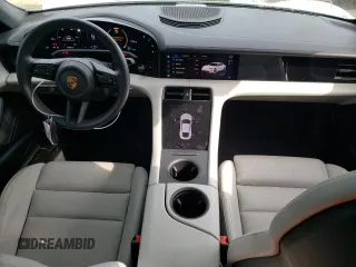2020 Porsche Taycan 4S z VIN WP0AB2Y19LSA50933, wystawiony jako Copart lot #43690383 z przebiegiem 37 902 mil mil oraz . Historia ofert i sprzedaży dostępna na DreamBid. Obrazek 8.