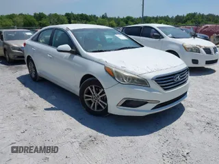 2016 Hyundai Sonata 2.4L SE with VIN 5NPE24AF4GH289889, listed as a IAAI auction lot 42069507 with 85,938 mi miles. Bid and sale history available at carsss.com. Image 1.