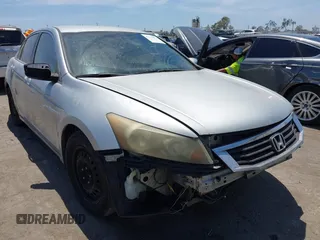 2008 Honda Accord LX z VIN 1HGCP26318A120399, wystawiony jako IAAI lot #42175074 z przebiegiem 195 637 mil mil oraz . Historia ofert i sprzedaży dostępna na DreamBid. Obrazek 6.