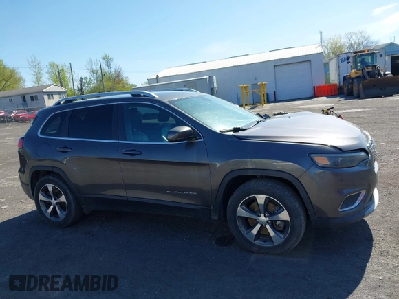 2019 Jeep Cherokee Limited with VIN 1C4PJMDX0KD319579, listed as a IAAI auction lot 42116163 with 94,013 mi miles. Bid and sale history available at carsss.com. Image 13.