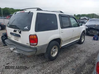 2000 Ford Explorer XLT с VIN 1FMZU63P1YUB59536, выставлен на аукционе IAAI как лот 42525666 с пробегом 300 184 миль миль и . История ставок и продаж доступна на DreamBid. Изображение 4.