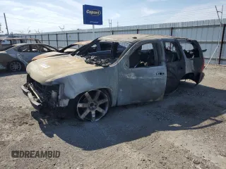 2007 Chevrolet Tahoe LT z VIN 1GNFC13047R412079, wystawiony jako Copart lot #59317885 z przebiegiem Nie podano mil oraz Nie do naprawy • Non repairable. Historia ofert i sprzedaży dostępna na DreamBid. Obrazek 1.