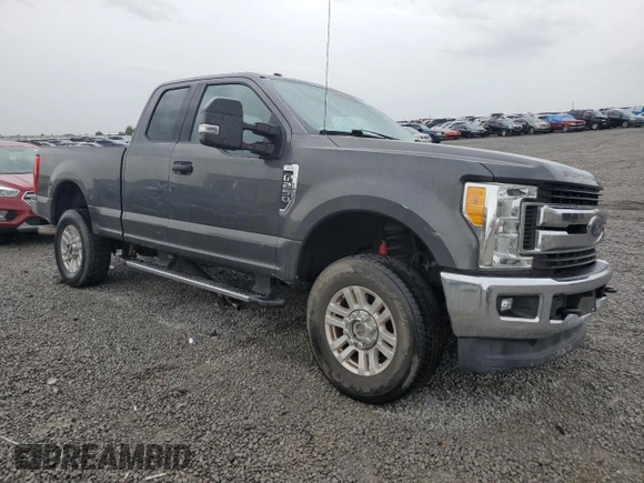 2017 Ford F-250 XLT с VIN 1FT7X2B64HEC84139, выставлен на аукционе Copart как лот 57456575 с пробегом 57 308 миль миль и Списание • Salvage title. История ставок и продаж доступна на DreamBid. Изображение 4.