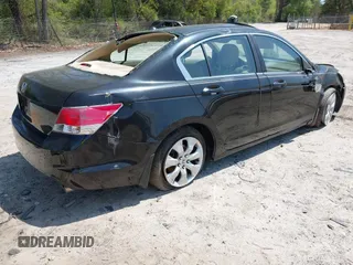 2010 Honda Accord EX-L z VIN 1HGCP2F80AA136658, wystawiony jako IAAI lot #42002868 z przebiegiem 160 450 mil mil oraz . Historia ofert i sprzedaży dostępna na DreamBid. Obrazek 4.