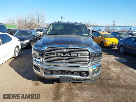 2021 Ram 2500 Laramie z VIN 3C6UR5FL7MG629012, wystawiony jako IAAI lot #41369353 z przebiegiem 168 099 mil mil oraz . Historia ofert i sprzedaży dostępna na DreamBid. Obrazek 12.