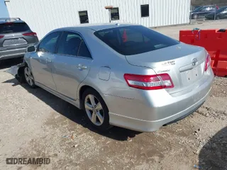 2011 Toyota Camry LE with VIN 4T1BF3EK3BU742628, listed as a IAAI auction lot 41724697 with 193,726 mi miles. Bid and sale history available at carsss.com. Image 3.