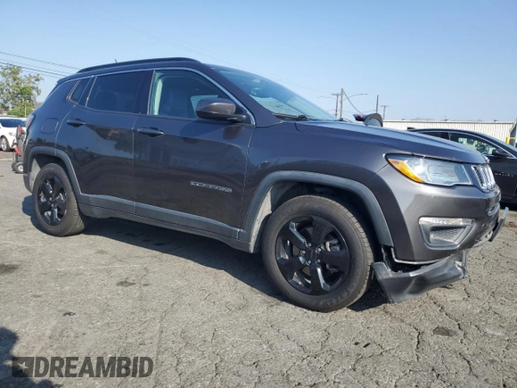 2017 Jeep Compass Latitude with VIN 3C4NJCBB0HT647547, listed as a Copart auction lot 59615635 with 53,827 mi miles and Salvage title. Bid and sale history available at DreamBid. Image 4.