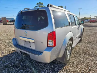 2006 Nissan Pathfinder SE with VIN 5N1AR18UX6C614192, listed as a Copart auction lot 57297825 with 268,458 mi miles and Clean title. Bid and sale history available at DreamBid. Image 4.