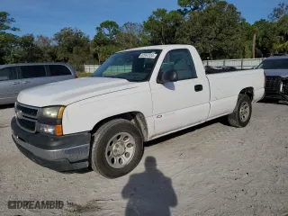 2006 Chevrolet Silverado 1500 Work Truck with VIN 1GCEC14V46E262639, listed as a Copart auction lot 82054124 with 226,003 mi miles and Clean Title. Bid and sale history available at carsss.com. Image 1.
