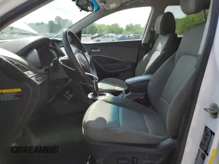 2017 Hyundai Santa Fe 2.4L z VIN 5XYZUDLB7HG388382, wystawiony jako Copart lot #57167315 z przebiegiem 128 724 mil mil oraz Szkoda całkowita • Salvage title. Historia ofert i sprzedaży dostępna na DreamBid. Obrazek 7.