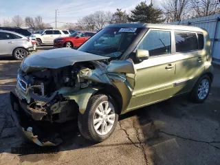 2012 Kia Soul + with VIN KNDJT2A68C7375009, listed as a Copart auction lot 47223845 with 124,884 mi miles and Salvage Title. Bid and sale history available at carsss.com. Image 1.