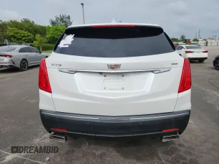 2018 Cadillac XT5 FWD with VIN 1GYKNARSXJZ153562, listed as a Copart auction lot 60137185 with 49,425 mi miles and Clean title. Bid and sale history available at DreamBid. Image 6.