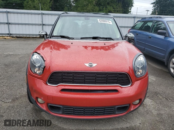 2014 MINI Countryman S with VIN WMWZC3C53EWP25410, listed as a Copart auction lot 62900915 with 122,088 mi miles and Clean title. Bid and sale history available at DreamBid. Image 5.
