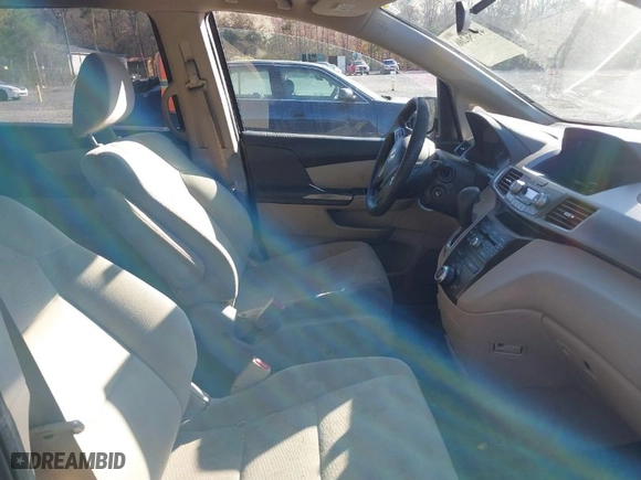 2013 Honda Odyssey LX with VIN 5FNRL5H21DB082331, listed as a IAAI auction lot 41756206 with 249,204 mi miles. Bid and sale history available at carsss.com. Image 5.