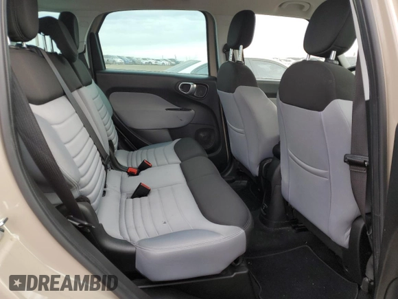2014 FIAT 500L Easy with VIN ZFBCFABH0EZ026446, listed as a Copart auction lot 80787644 with 107,201 mi miles and Clean Title. Bid and sale history available at carsss.com. Image 10.