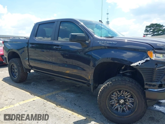 2023 Chevrolet Silverado 1500 LT with VIN 2GCUDDED1P1112779, listed as a IAAI auction lot 39847295 with 13,161 mi miles. Bid and sale history available at carsss.com. Image 13.