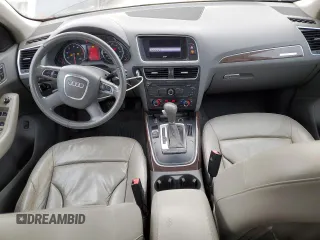 2011 Audi Q5 Premium Plus z VIN WA1LFAFP9BA031020, wystawiony jako Copart lot #88747135 z przebiegiem 177 382 mil mil oraz Szkoda całkowita • Salvage title. Historia ofert i sprzedaży dostępna na DreamBid. Obrazek 8.