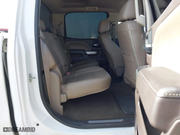 2015 Chevrolet Silverado 1500 LT with VIN 3GCUKREC1FG289851, listed as a IAAI auction lot 41676144 with 131,633 mi miles. Bid and sale history available at carsss.com. Image 8.