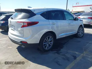 2020 Acura RDX Technology with VIN 5J8TC2H59LL025306, listed as a IAAI auction lot 40573920 with 15,545 mi miles and . Bid and sale history available at DreamBid. Image 4.