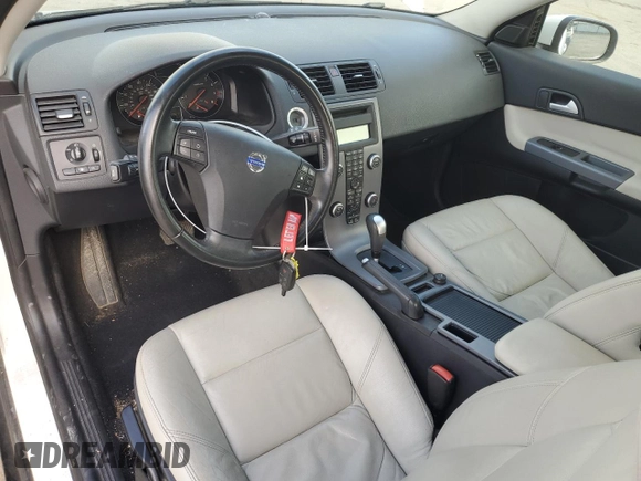 2011 Volvo C30 with VIN YV1672MK3B2205455, listed as a Copart auction lot 51128085 with 100,576 mi miles and Salvage Title. Bid and sale history available at carsss.com. Image 8.