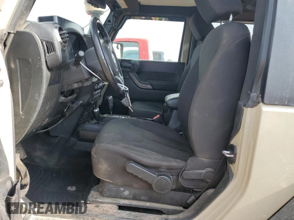 2018 Jeep Wrangler Willys Wheeler W z VIN 1C4AJWAG1JL832396, wystawiony jako Copart lot #54163995 z przebiegiem 55 984 mil mil oraz Szkoda całkowita • Salvage title. Historia ofert i sprzedaży dostępna na DreamBid. Obrazek 7.