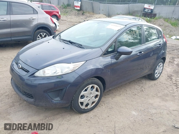 2013 Ford Fiesta S с VIN 3FADP4TJ3DM164974, выставлен на аукционе IAAI как лот 42448979 с пробегом 95 560 миль миль и . История ставок и продаж доступна на DreamBid. Изображение 2.