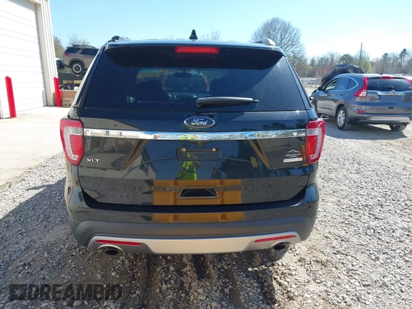 2016 Ford Explorer XLT with VIN 1FM5K7DHXGGB97992, listed as a IAAI auction lot 41880961 with 179,233 mi miles and . Bid and sale history available at carsss.com. Image 16.