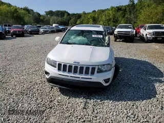 2016 Jeep Compass High Altitude with VIN 1C4NJDEB0GD546630, listed as a Copart auction lot 42292225 with Not provided miles and Salvage title. Bid and sale history available at DreamBid. Image 10.