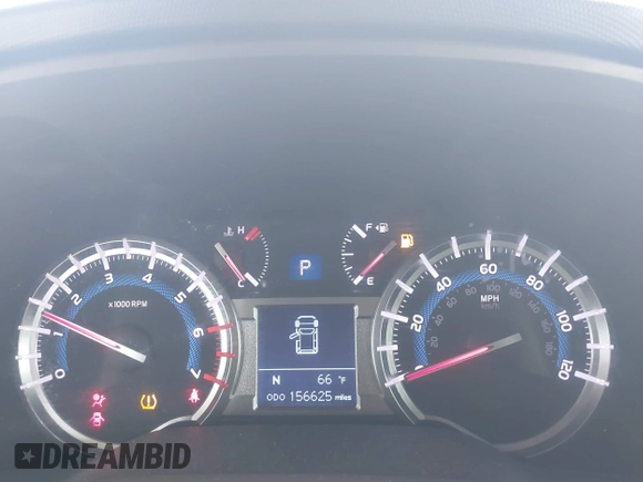 2018 Toyota 4Runner SR5 with VIN JTEBU5JR0J5607121, listed as a IAAI auction lot 42042949 with 156,625 mi miles and . Bid and sale history available at DreamBid. Image 7.