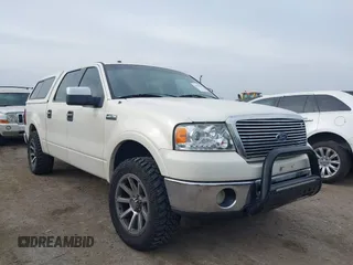 2008 Ford F-150 XLT with VIN 1FTPW12V08FA88326, listed as a IAAI auction lot 41874508 with 213,830 mi miles. Bid and sale history available at carsss.com. Image 1.