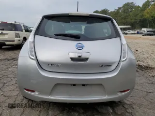 2015 Nissan LEAF SV with VIN 1N4AZ0CP3FC318436, listed as a Copart auction lot 70855893 with 65,101 mi miles. Bid and sale history available at carsss.com. Image 6.
