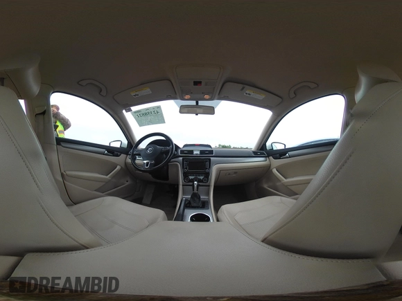 2015 Volkswagen Passat SE с VIN 1VWBS7A32FC055087, выставлен на аукционе IAAI как лот 42358821 с пробегом 80 684 миль миль и . История ставок и продаж доступна на DreamBid. Изображение 19.
