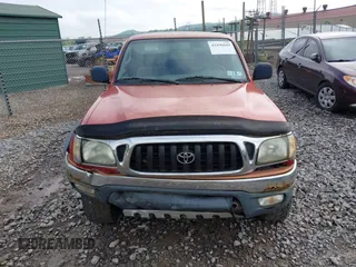 2003 Toyota Tacoma with VIN 5TEWN72N63Z196219, listed as a IAAI auction lot 42196049 with 137,102 mi miles. Bid and sale history available at carsss.com. Image 12.