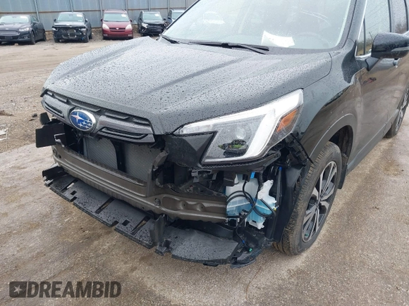 2022 Subaru Forester Limited with VIN JF2SKAPC2NH514712, listed as a IAAI auction lot 41745152 with 13,417 mi miles. Bid and sale history available at carsss.com. Image 6.