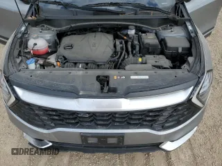 2024 Kia Sportage LX with VIN KNDPU3DF3R7302633, listed as a Copart auction lot 53269835 with 27,754 mi miles and Salvage Title. Bid and sale history available at DreamBid. Image 11.