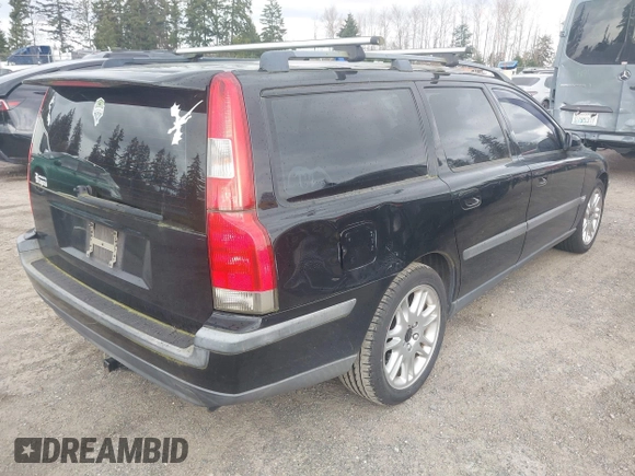2004 Volvo V70 with VIN YV1SW59V342406457, listed as a IAAI auction lot 41806985 with 154,373 mi miles. Bid and sale history available at carsss.com. Image 4.