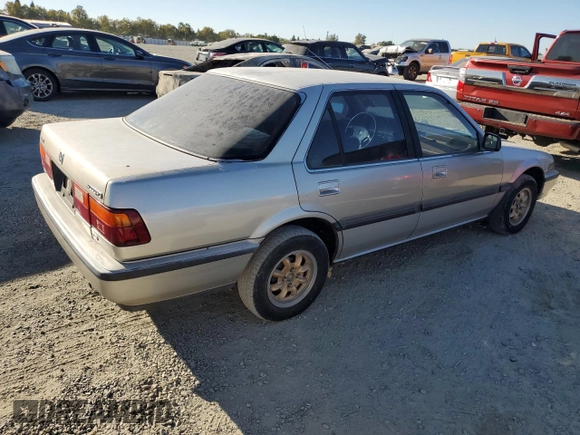 1988 Honda Accord with VIN JHMCA5539JC062134, listed as a Copart auction lot 74330064 with 168,176 mi miles and Salvage title. Bid and sale history available at DreamBid. Image 3.